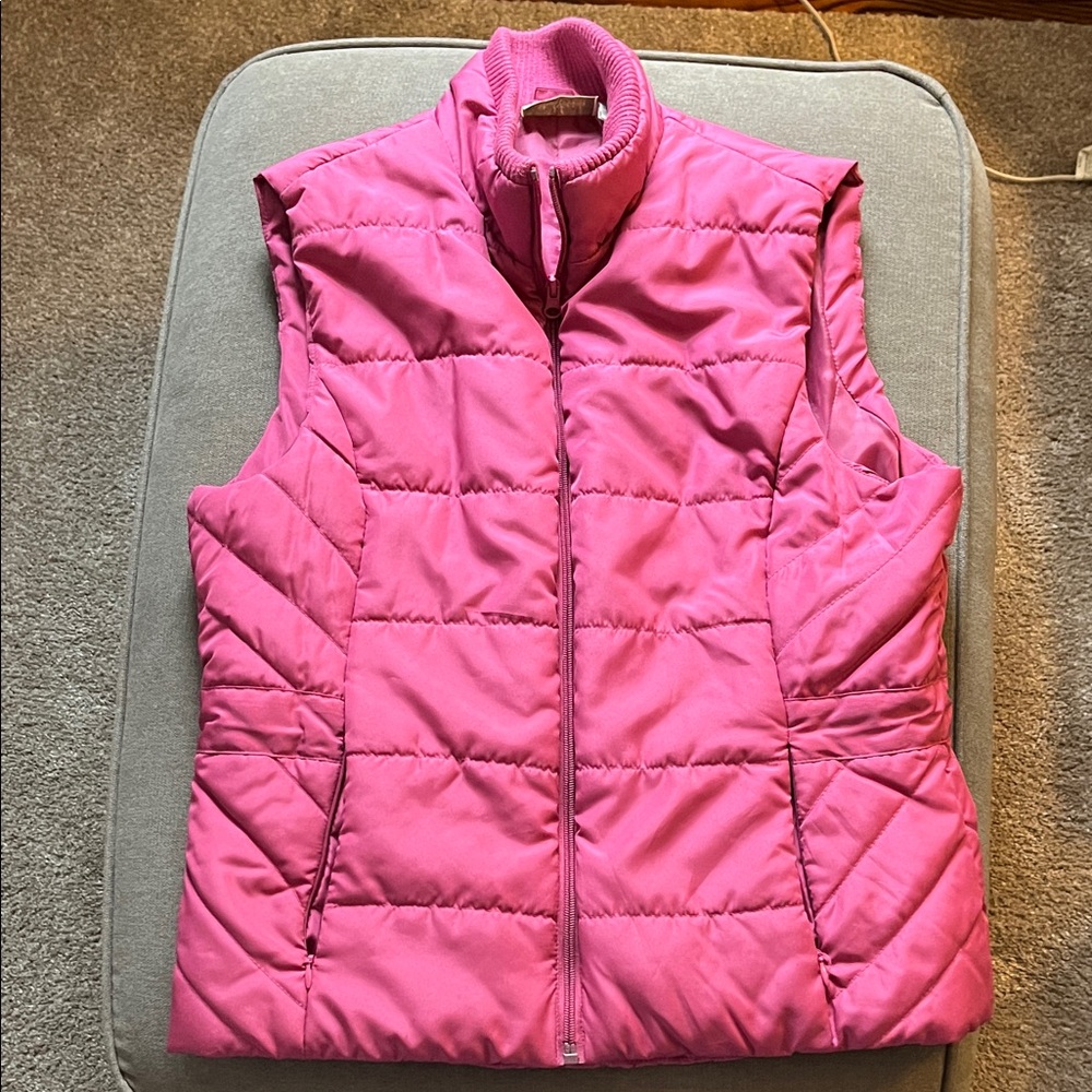 Womens Studio Works Pink Quilted Vest size large great condition